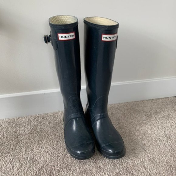 hunter rain boots size 6